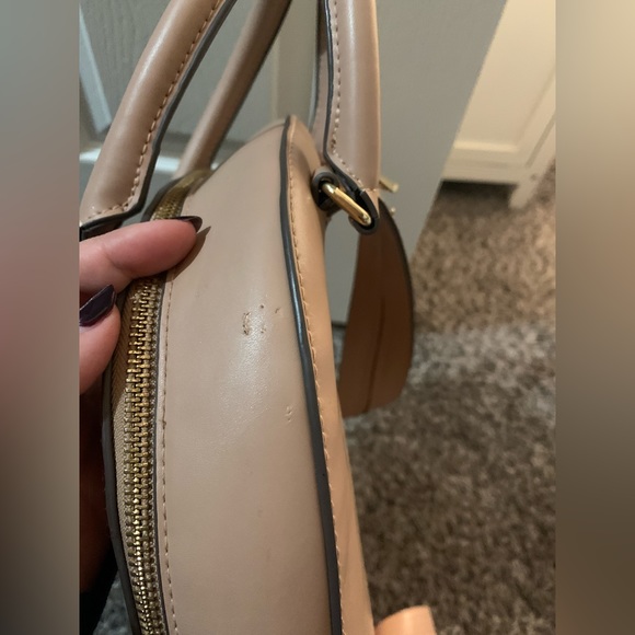 ✨New✨ A New Day Target Zip Top Dome Commuter Bag - Picture 9 of 16